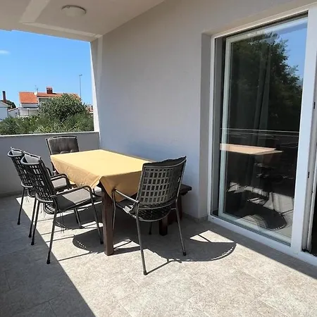 Apartmán D&j Biograd Na Moru